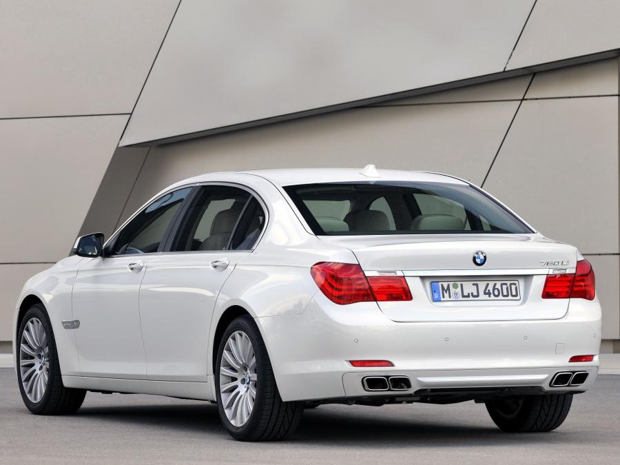  BMW 760Li 2009 года  (фото 5 из 16)